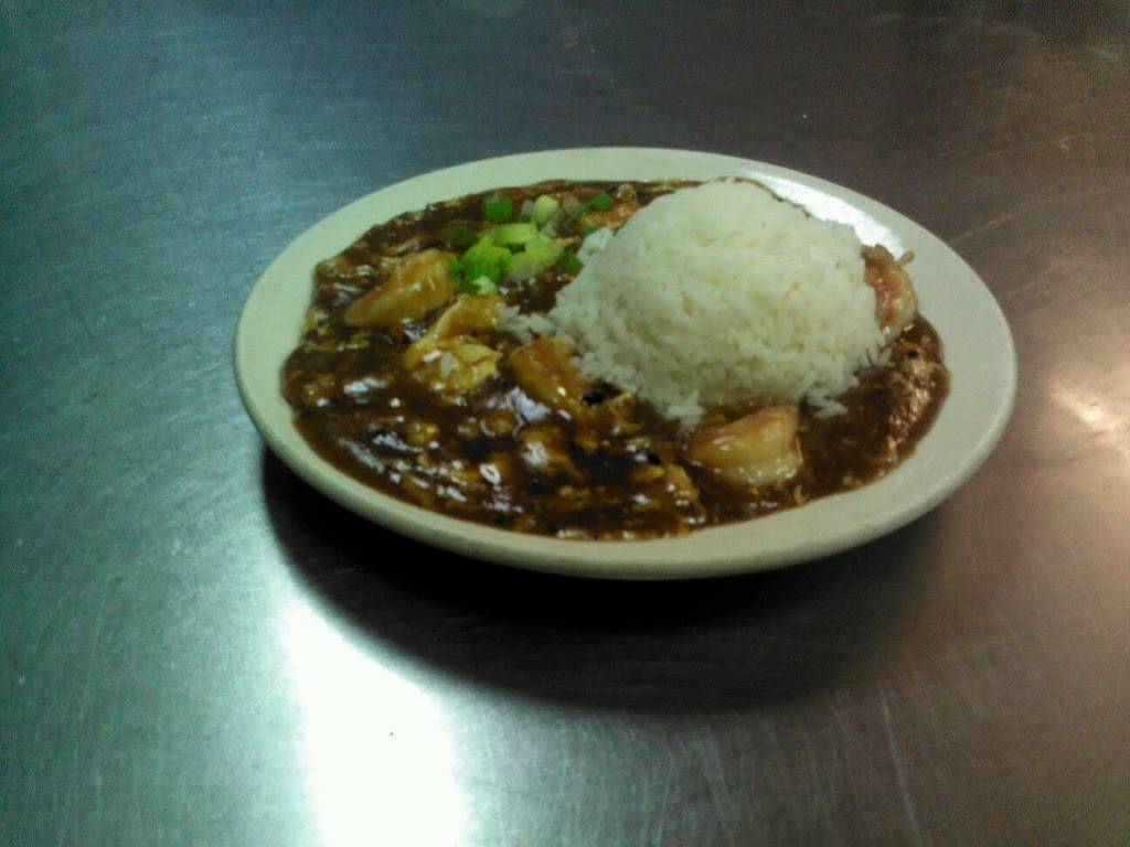 Golden Buddha | restaurant | 10 W 815 N, Howe, IN 46746, USA | 2605622646 OR +1 260-562-2646