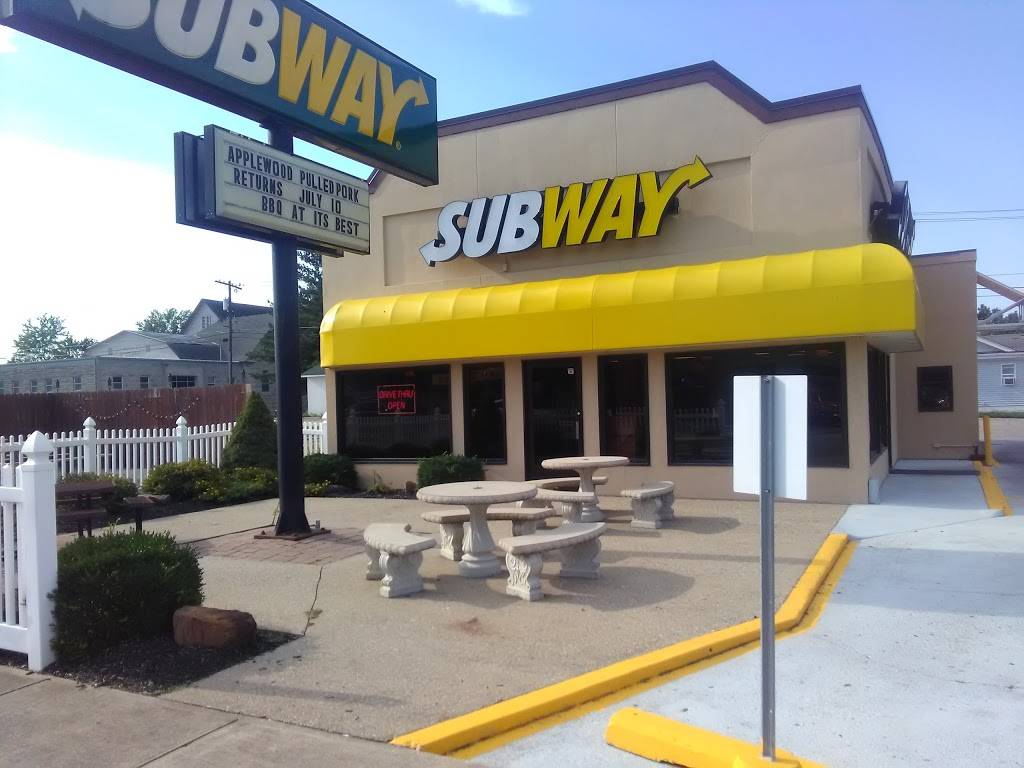Subway | restaurant | 140 3rd St NE, Linton, IN 47441, USA | 8128470062 OR +1 812-847-0062