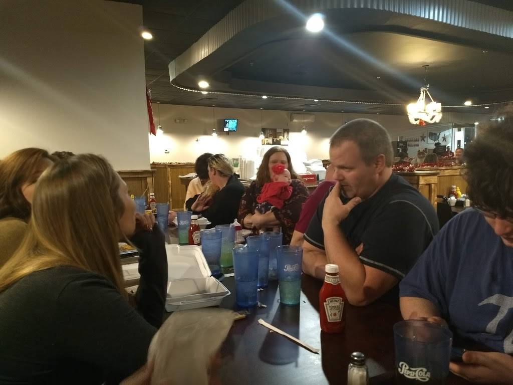 American Table Family Restaurant | restaurant | 216 IN-66, Tell City, IN 47586, USA | 8127722611 OR +1 812-772-2611