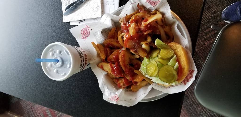 Fuddruckers | restaurant | 2290 Buckthorne Pl, The Woodlands, TX 77381, USA | 2813671343 OR +1 281-367-1343