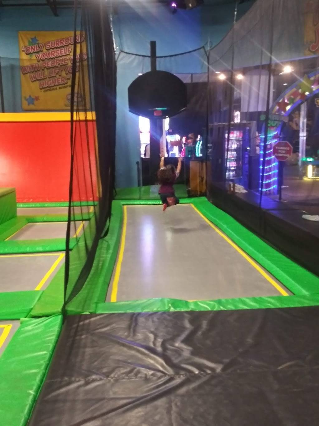 Tulsas Incredible Pizza Company | restaurant | 8314 E 71st St, Tulsa, OK 74133, USA | 5393022681 OR +1 539-302-2681