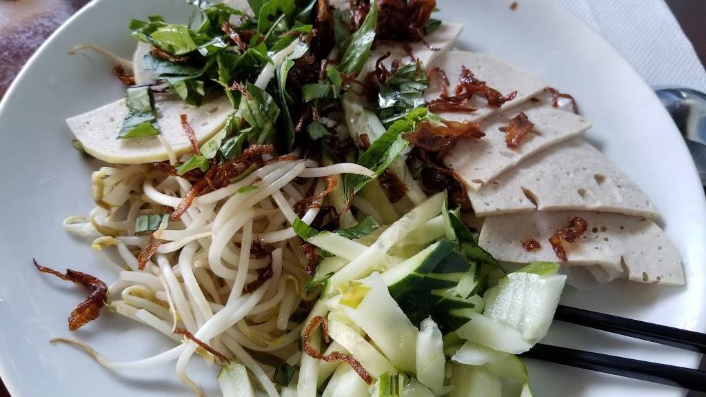 Pho Bay | restaurant | 3933 Central Expy #100, Plano, TX 75023, USA | 9724225152 OR +1 972-422-5152