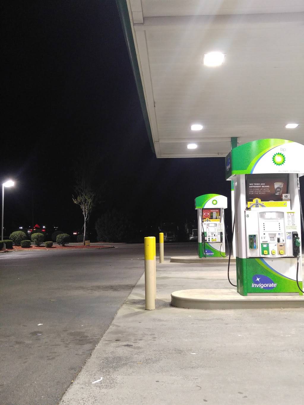 BP | restaurant | 2206 Jefferson Davis Hwy, Sanford, NC 27330, USA | 9197751929 OR +1 919-775-1929