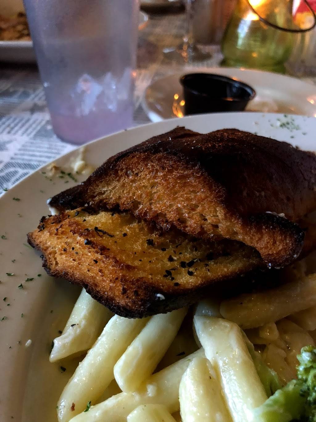 Deck House | restaurant | 205 Charlotte Ave, Carolina Beach, NC 28428, USA | 9104581026 OR +1 910-458-1026