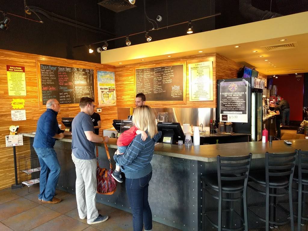 Fat Guys Burger Bar | restaurant | 7945 S Memorial Dr, Tulsa, OK 74133, USA | 9188932232 OR +1 918-893-2232