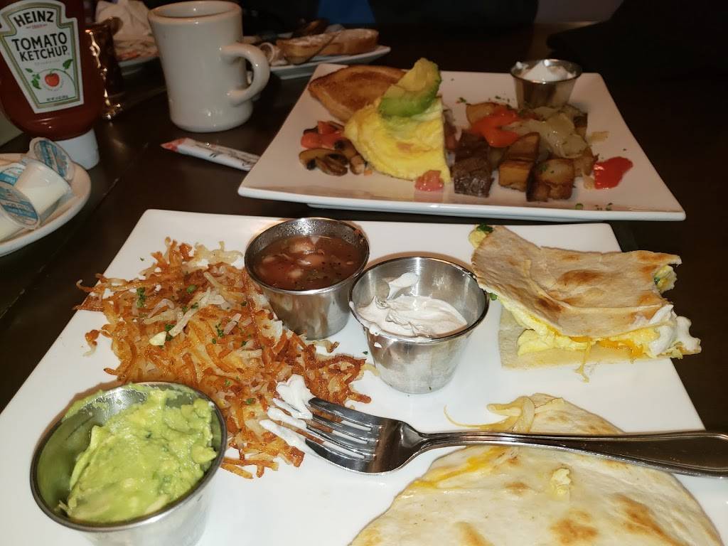 The Steakhouse at the Paso Robles Inn | restaurant | 1103 Spring St, Paso Robles, CA 93446, USA | 8052264925 OR +1 805-226-4925