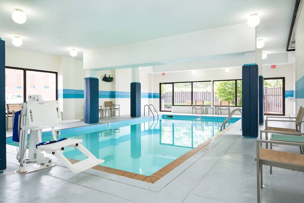 Holiday Inn Milwaukee Riverfront | restaurant | 4700 N Port Washington Rd, Milwaukee, WI 53212, USA | 4149626040 OR +1 414-962-6040