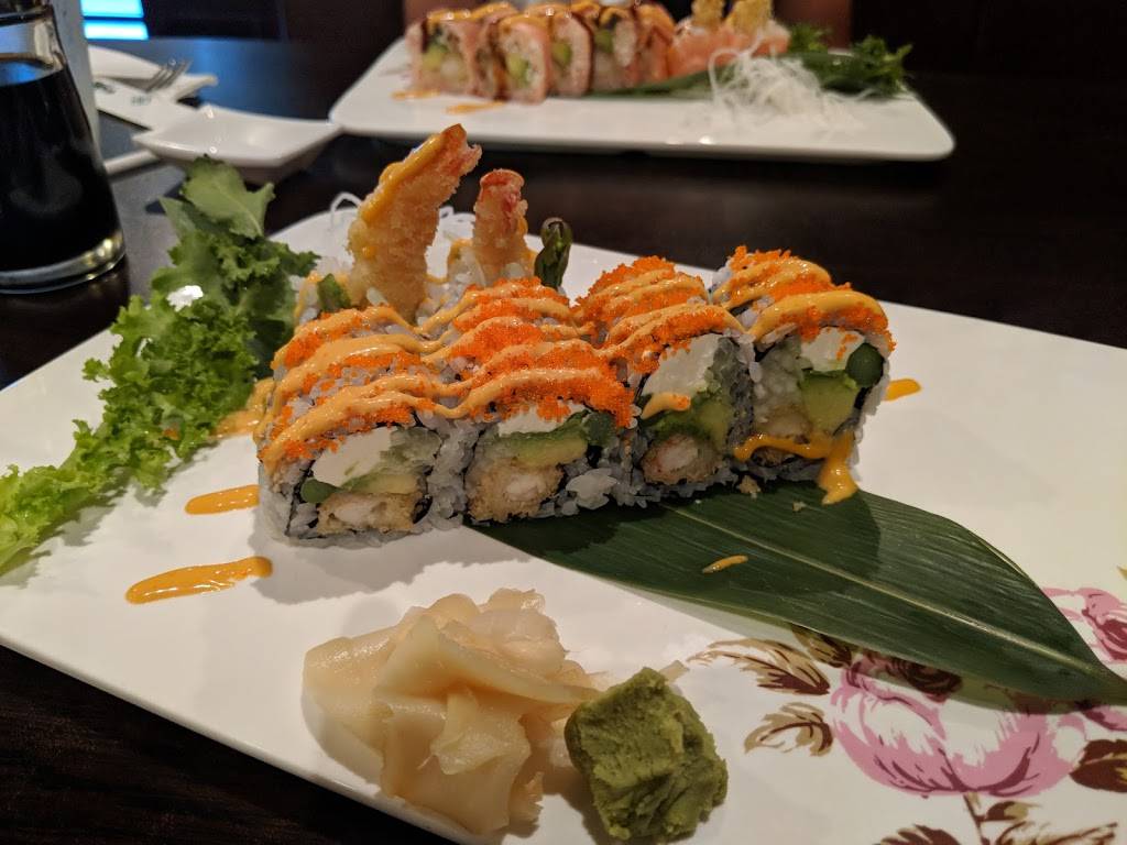 Sakura Restaurant | restaurant | 1104 Bichara Blvd, Lady Lake, FL 32159, USA | 3522058864 OR +1 352-205-8864