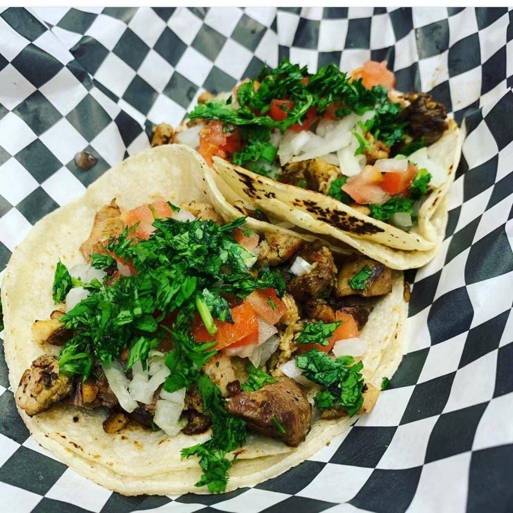 La Bomba Food Truck | restaurant | 4696 Hwy 6 N, Houston, TX 77084, USA | 7863254520 OR +1 786-325-4520
