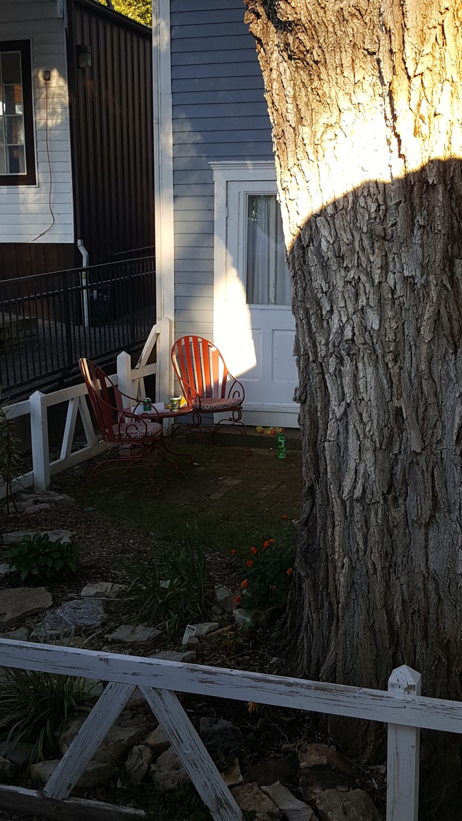 Hartsburg Grand | restaurant | 30 S 2nd St, Hartsburg, MO 65039, USA | 5736571414 OR +1 573-657-1414