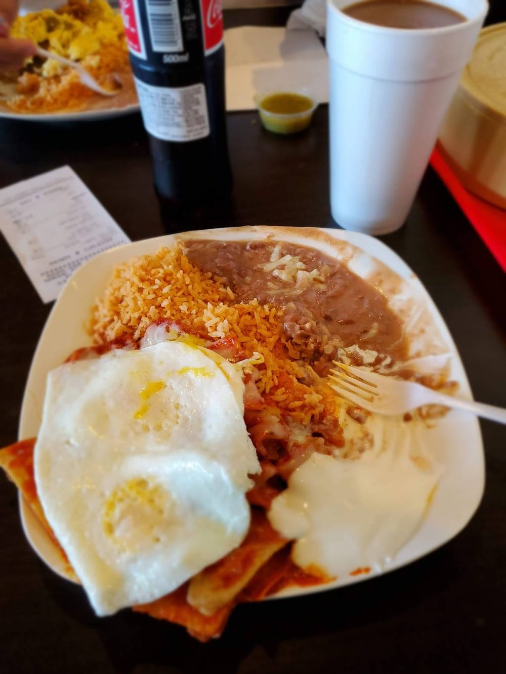 Grandmas Tamales Restaurante | restaurant | 100 Bernard St, Bakersfield, CA 93305, USA | 6614930229 OR +1 661-493-0229