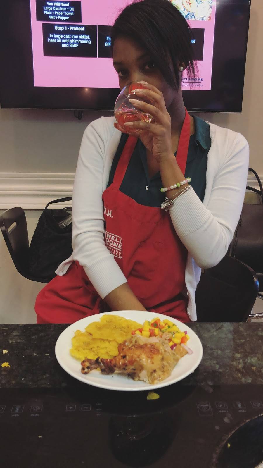 Well Done Cooking Classes | restaurant | 2811 Airline Dr #5, Houston, TX 77009, USA | 8327823518 OR +1 832-782-3518