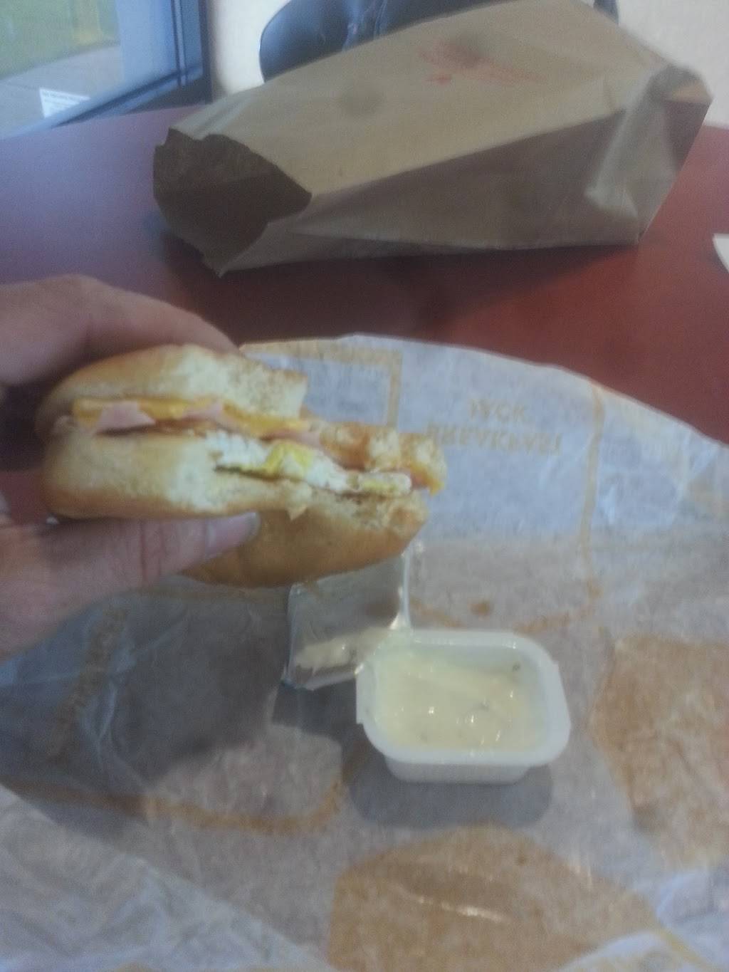 Jack in the Box | restaurant | 8500 N Magnolia Ave, Santee, CA 92071, USA | 6192585492 OR +1 619-258-5492