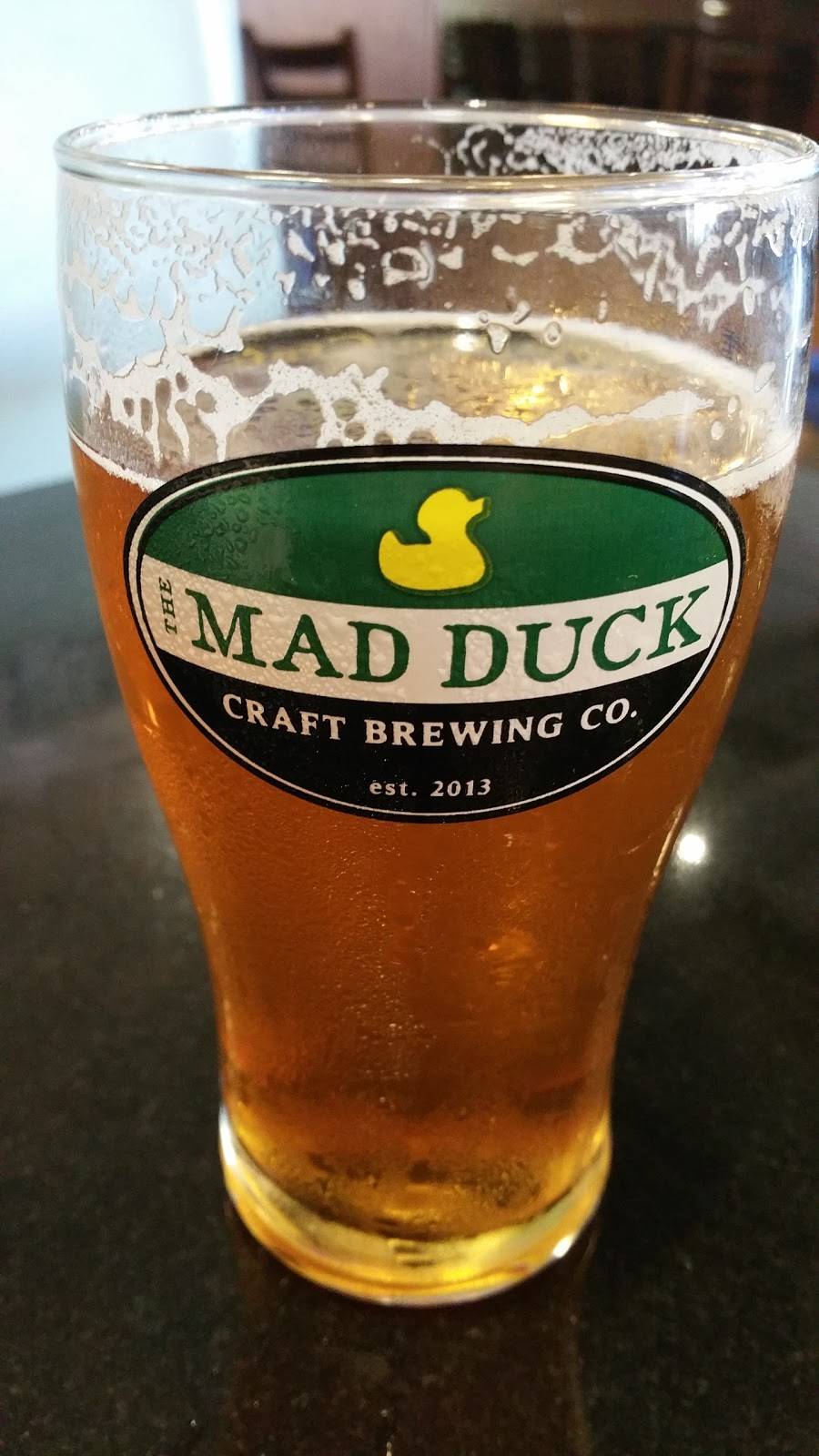 Mad Duck Craft Brewing Co | restaurant | 3085 E Campus Pointe Dr, Fresno, CA 93710, USA | 5593253825 OR +1 559-325-3825