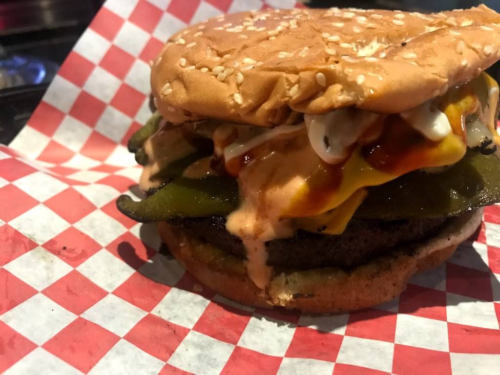 Red Rooster | restaurant | 1985 Oceanside Blvd, Oceanside, CA 92054, USA | 7607548383 OR +1 760-754-8383