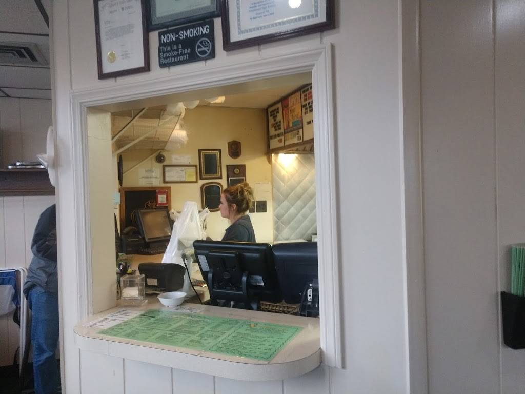 Mr. Chicken | restaurant | 6000 N Telegraph Rd, Dearborn Heights, MI 48127, USA | 3132770100 OR +1 313-277-0100