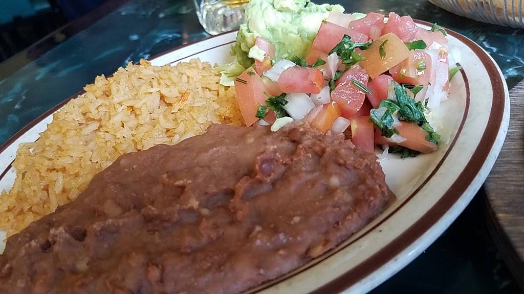 Las Flores Mexican Restaurant Inc | restaurant | 5903 Commerce St, Wallis, TX 77485, USA | 9794782909 OR +1 979-478-2909