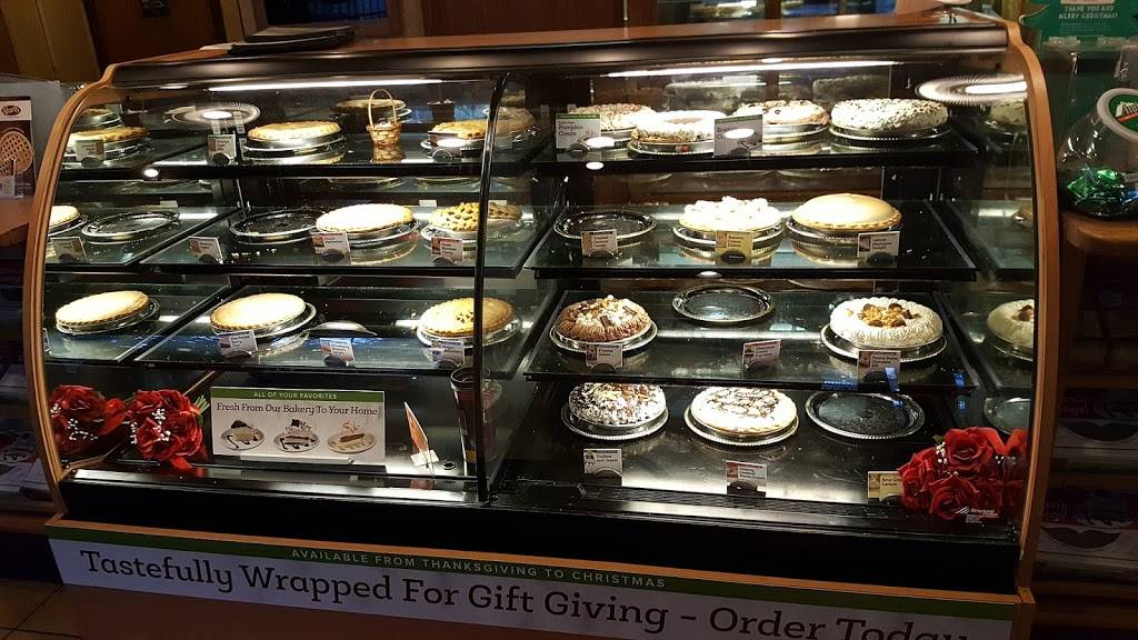Sharis Cafe and Pies | bakery | 15252 Aurora Ave N, Shoreline, WA 98133, USA | 2063612552 OR +1 206-361-2552