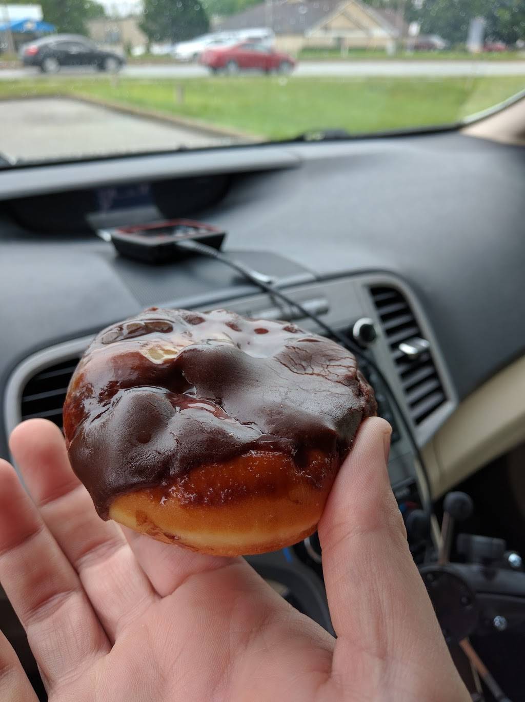 Dunkin | cafe | 13 Commerce Dr, Brownsburg, IN 46112, USA | 3178524380 OR +1 317-852-4380