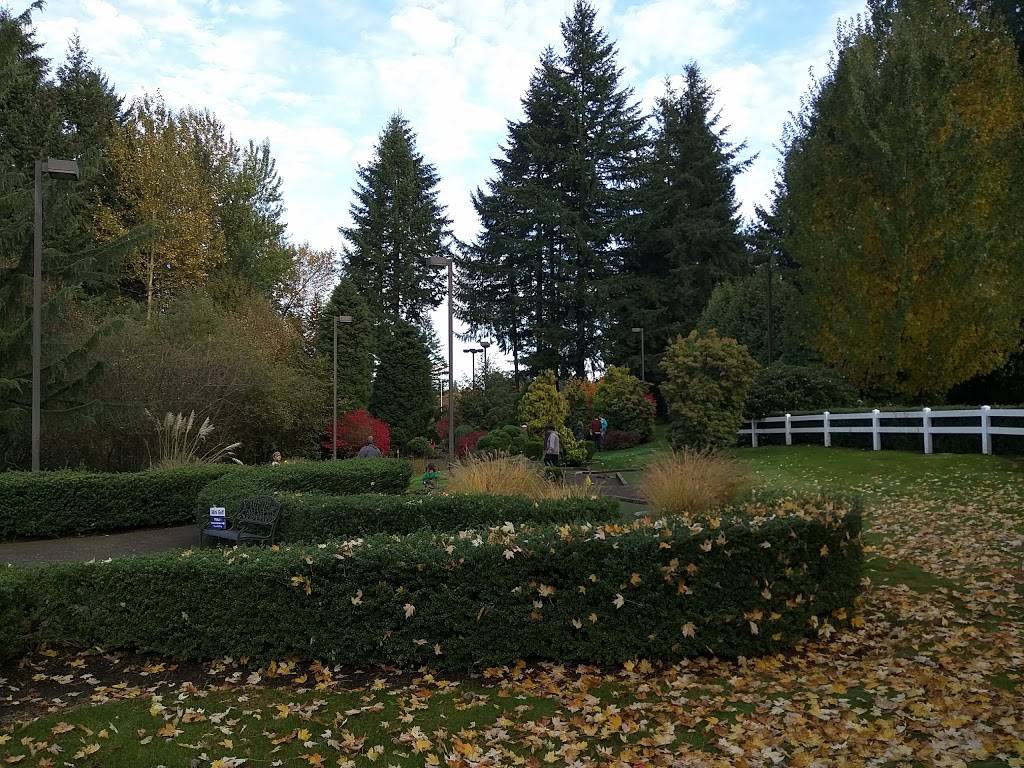 Tualatin Island Greens | restaurant | 20400 SW Cipole Rd, Tualatin, OR 97062, USA | 5036918400 OR +1 503-691-8400