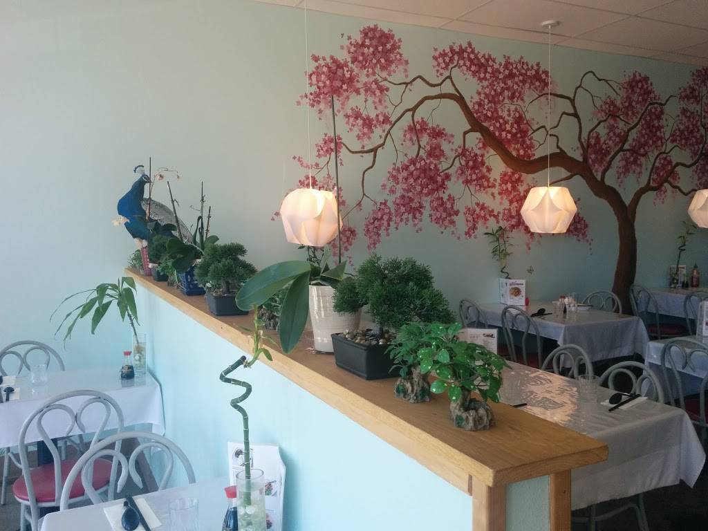 Oishi Asian Cafe | restaurant | 1221 23rd St SE #140, Salem, OR 97302, USA | 5033397613 OR +1 503-339-7613