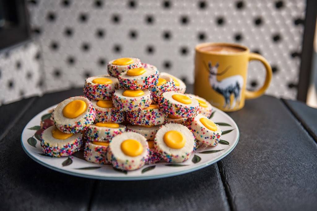 Milk & Honey | cafe | 135 N Market St, Chattanooga, TN 37405, USA | 4235213123 OR +1 423-521-3123