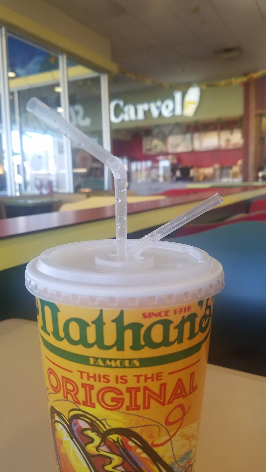 Nathans Famous | restaurant | 1530 Old Country Rd, Westbury, NY 11590, USA | 5168328900 OR +1 516-832-8900
