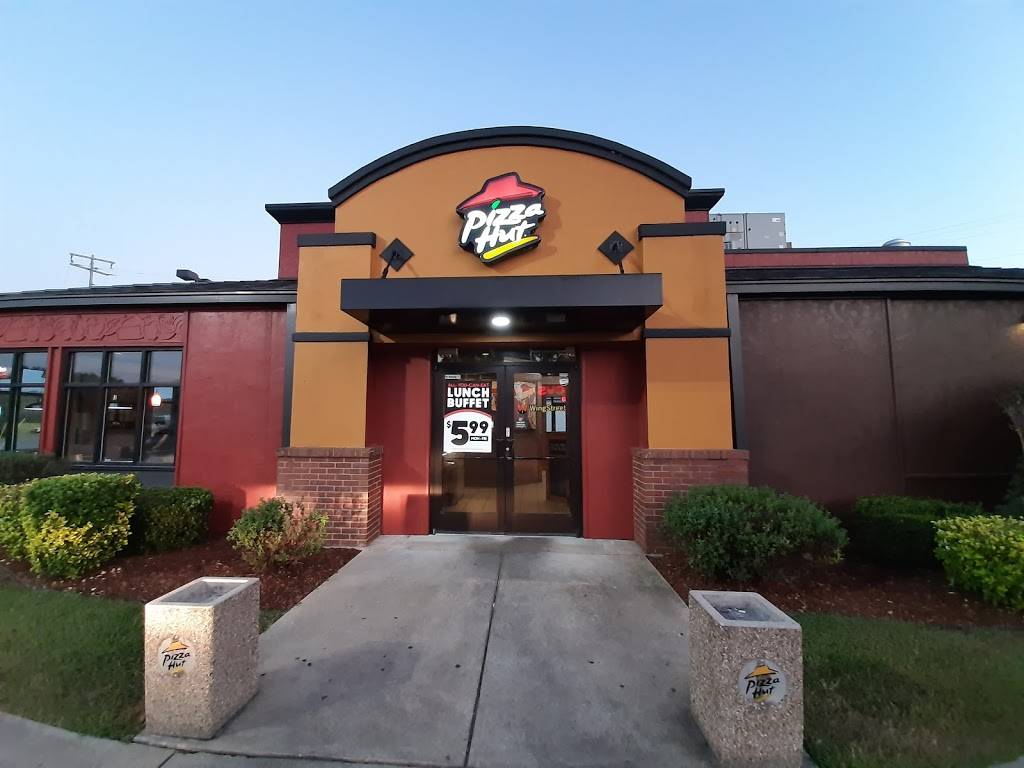 Pizza Hut | meal takeaway | 1109 Huntsville Hwy, Fayetteville, TN 37334, USA | 9314382929 OR +1 931-438-2929