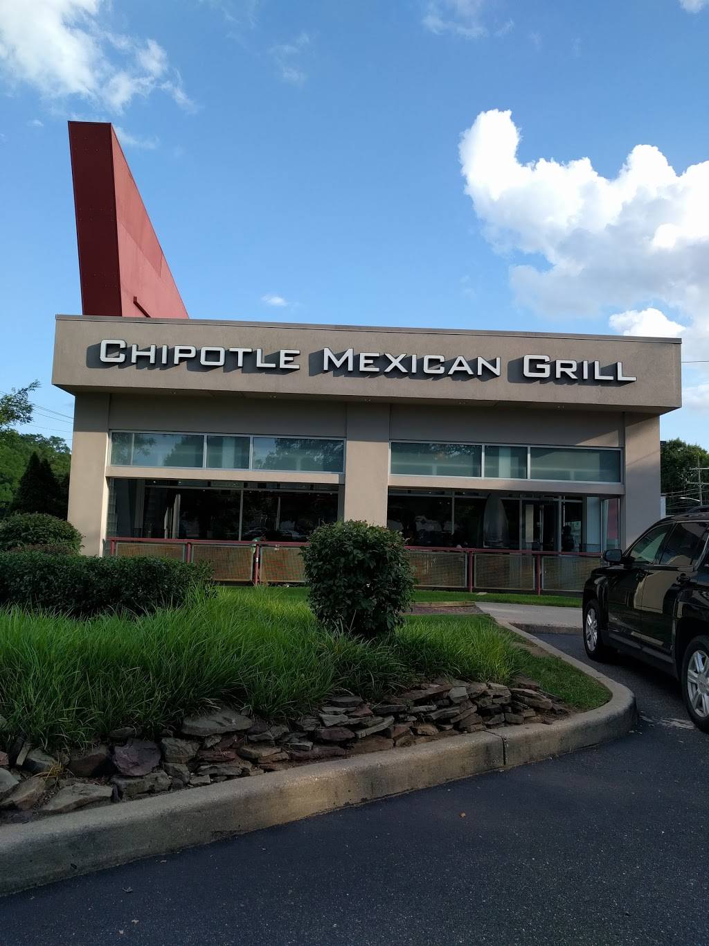 Chipotle Mexican Grill | restaurant | 435 Walt Whitman Rd, Huntington Station, NY 11747, USA | 6314230127 OR +1 631-423-0127