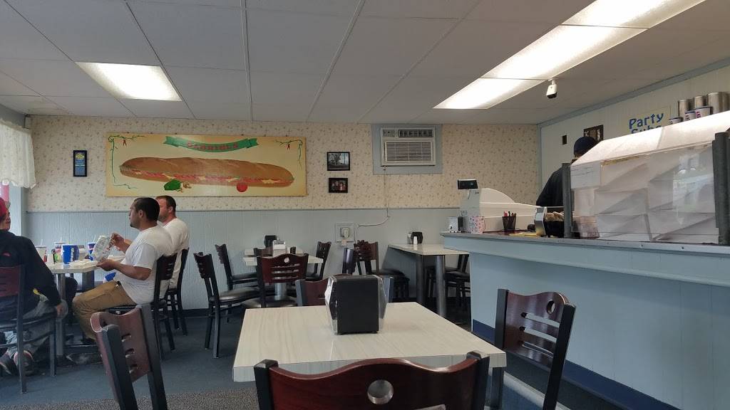 Ypsilanti Gabriels Cheese Steak Hoagies | meal takeaway | 2585 E Michigan Ave, Ypsilanti, MI 48198, USA | 7344835846 OR +1 734-483-5846