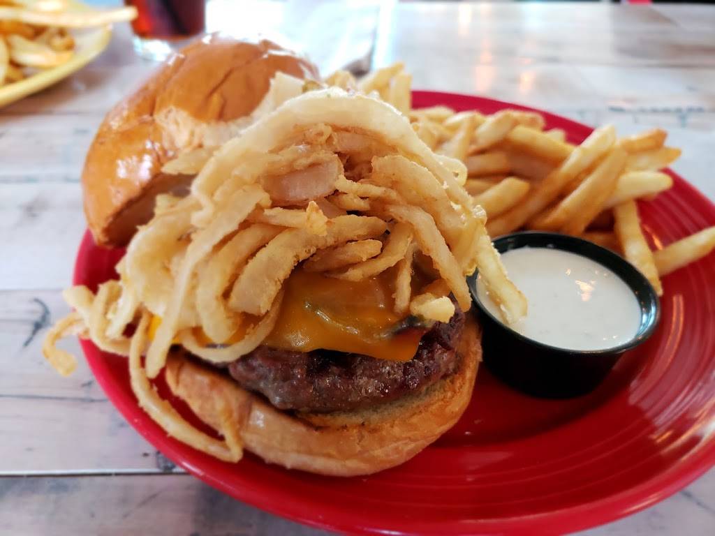 Wild Tomato Wood-Fired Pizza and Grille Sister Bay | restaurant | 9595, 10677 N Bay Shore Dr, Sister Bay, WI 54234, USA | 9208544685 OR +1 920-854-4685