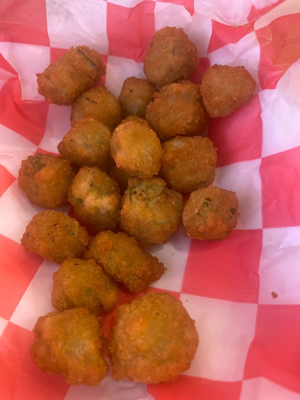 Hangry Joes Hot Chicken | meal takeaway | 277 S Van Dorn St, Alexandria, VA 22304, USA | 5718993993 OR +1 571-899-3993