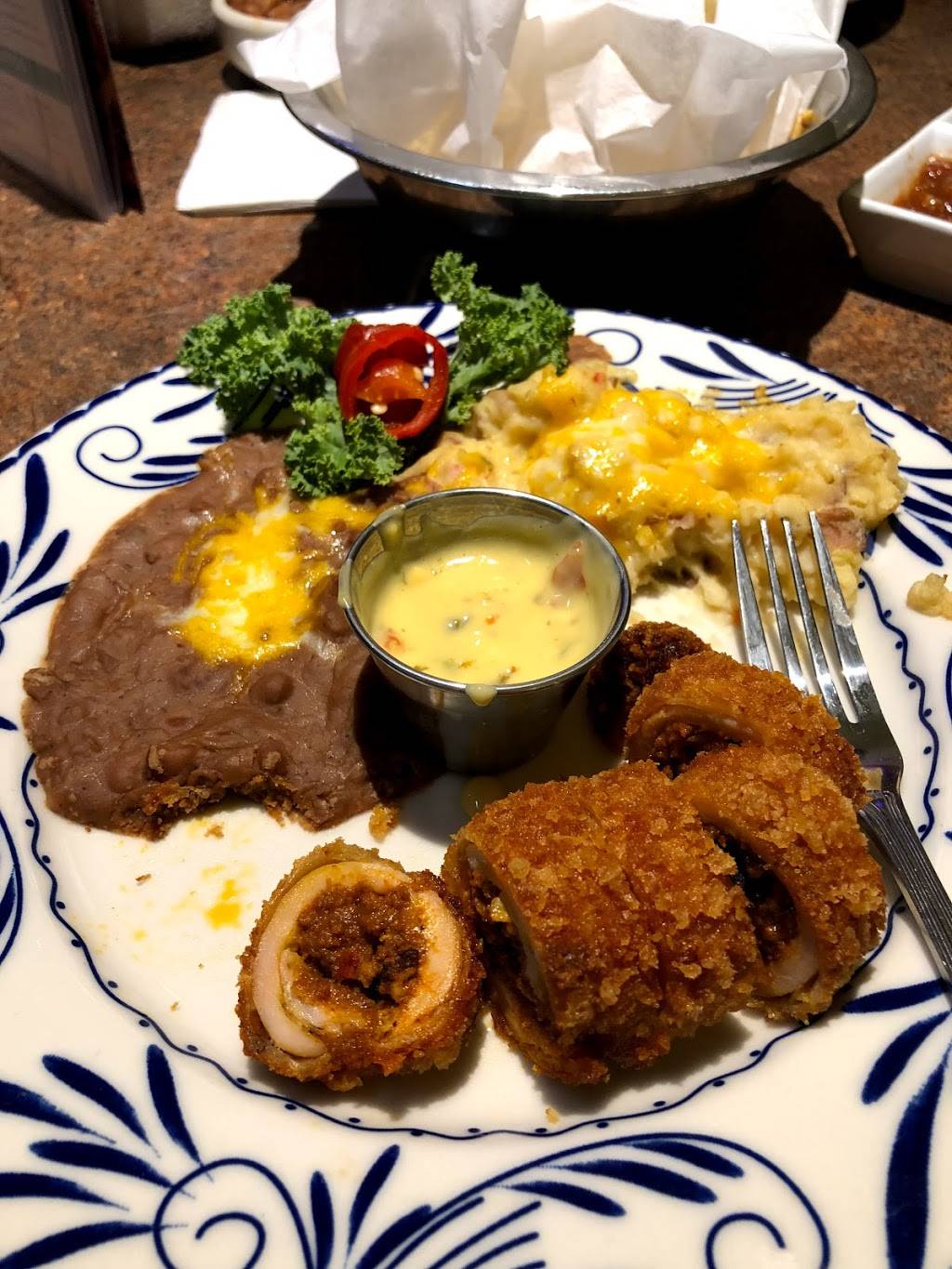 Abuelos Mexican Restaurant | restaurant | 2901 S. Capital of Texas Hwy., Barton Creek Square Mall Building #7, Austin, TX 78746, USA | 5123060857 OR +1 512-306-0857