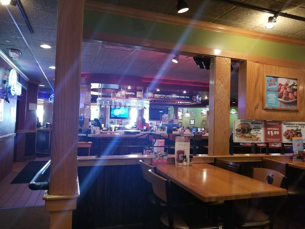 Applebees Grill + Bar | restaurant | 1701 McFarland Blvd E Suite 187, Tuscaloosa, AL 35404, USA | 2056330900 OR +1 205-633-0900