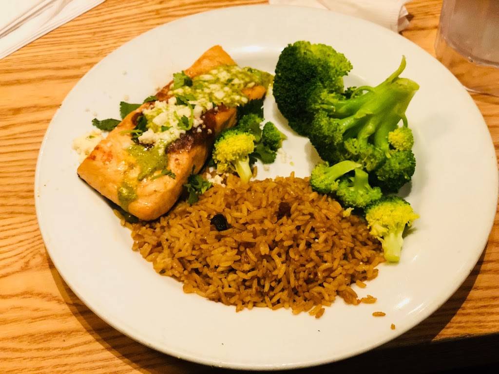 Chilis Grill & Bar | meal takeaway | 939 Saxon Blvd, Orange City, FL 32763, USA | 3867740708 OR +1 386-774-0708