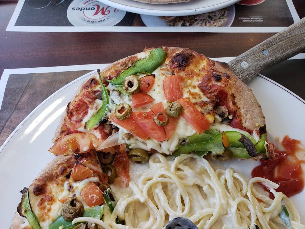 Mikes | restaurant | 633 32e Avenue, Lachine, QC H8T 3G6, Canada | 5145381980 OR +1 514-538-1980