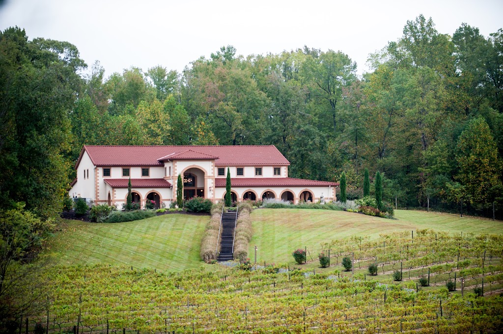 Running Hare Vineyard | restaurant | 150 Adelina Rd, Prince Frederick, MD 20678, USA | 4104148486 OR +1 410-414-8486