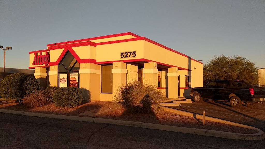 Arbys | restaurant | 5275 S Palo Verde Rd, Tucson, AZ 85706, USA | 5208897797 OR +1 520-889-7797