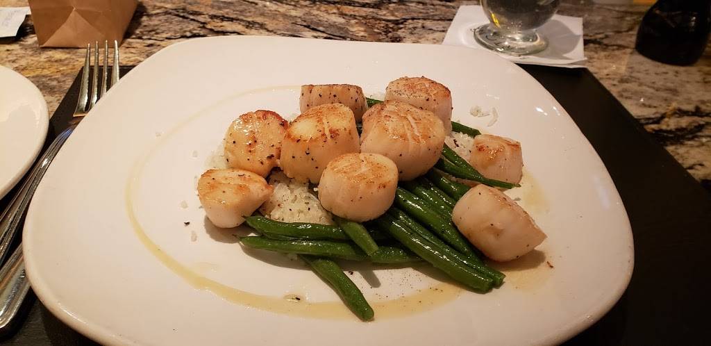 Burtons Grill | restaurant | 1 Cornerstone Square, Westford, MA 01886, USA | 9786921220 OR +1 978-692-1220