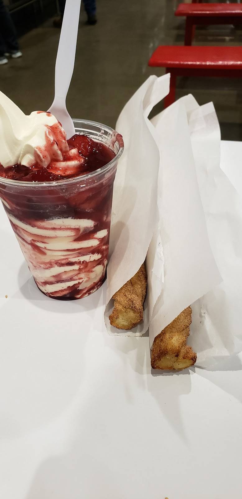 Costco Food Court | meal takeaway | 2955 N Tegner Rd, Turlock, CA 95380, USA | 2096565301 OR +1 209-656-5301