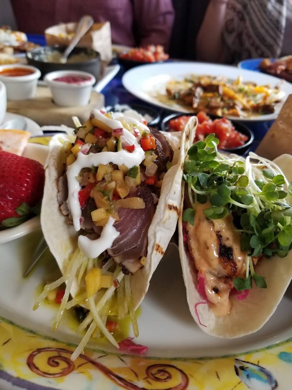 Lopez | restaurant | 2196 Lee Rd, Cleveland Heights, OH 44118, USA | 2169329000 OR +1 216-932-9000