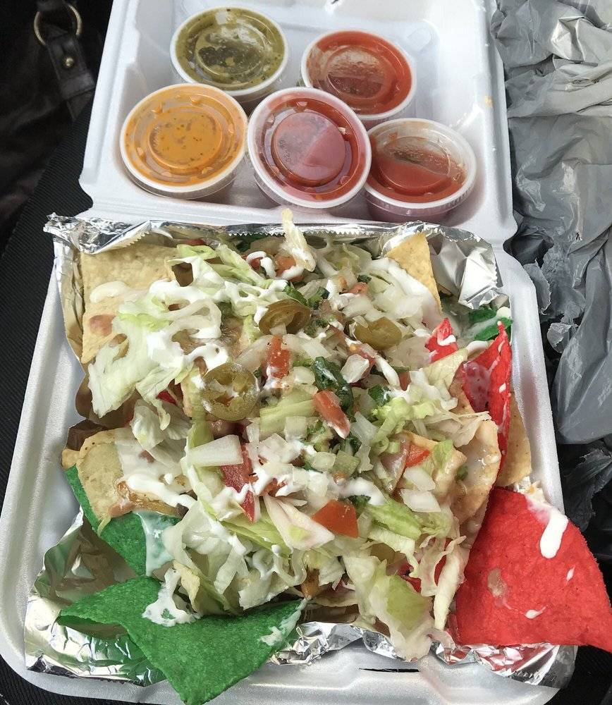 Pontiac Mall | shopping mall | 3400, 1108 E Pontiac St, Fort Wayne, IN 46803, USA | 2604564802 OR +1 260-456-4802