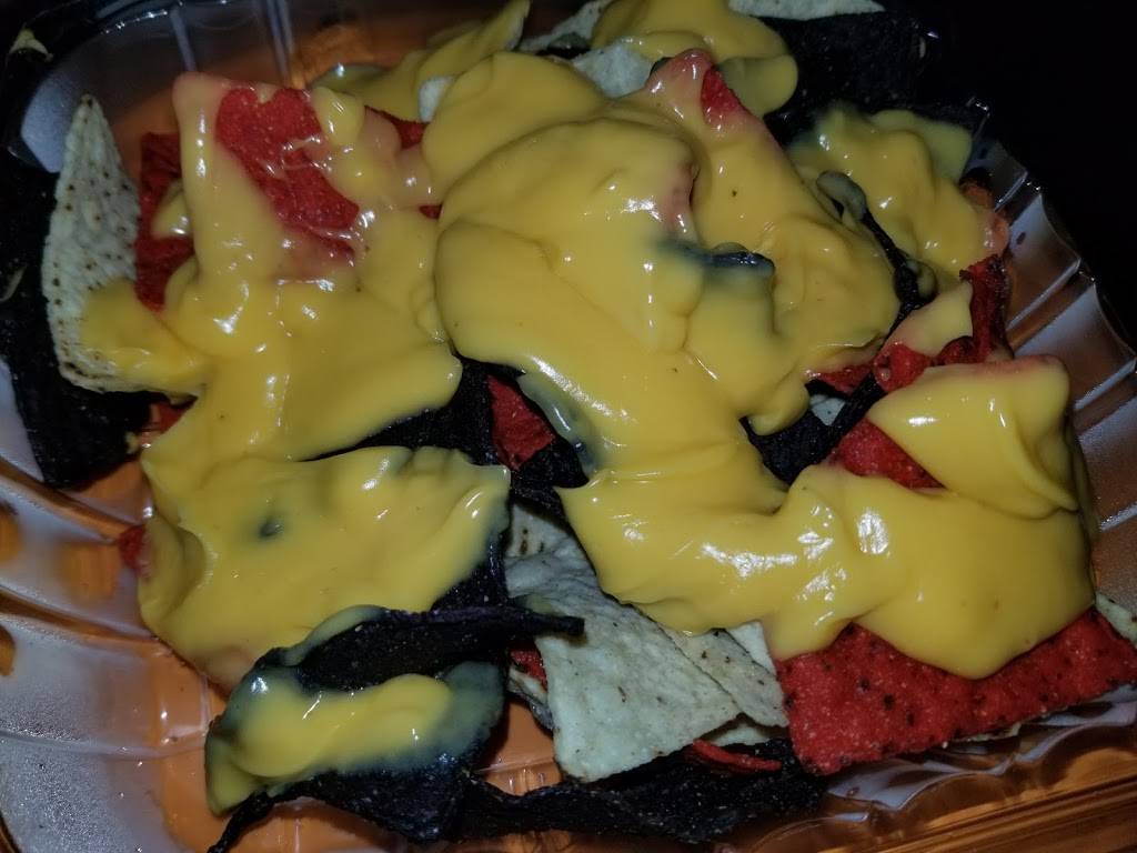 Wings To Go | restaurant | 547 E Gay St, West Chester, PA 19380, USA | 6103447800 OR +1 610-344-7800