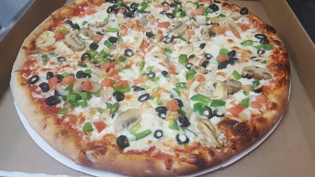 Silver Moon 1 | restaurant | 764 W Baltimore St, Baltimore, MD 21201, USA | 4105475655 OR +1 410-547-5655