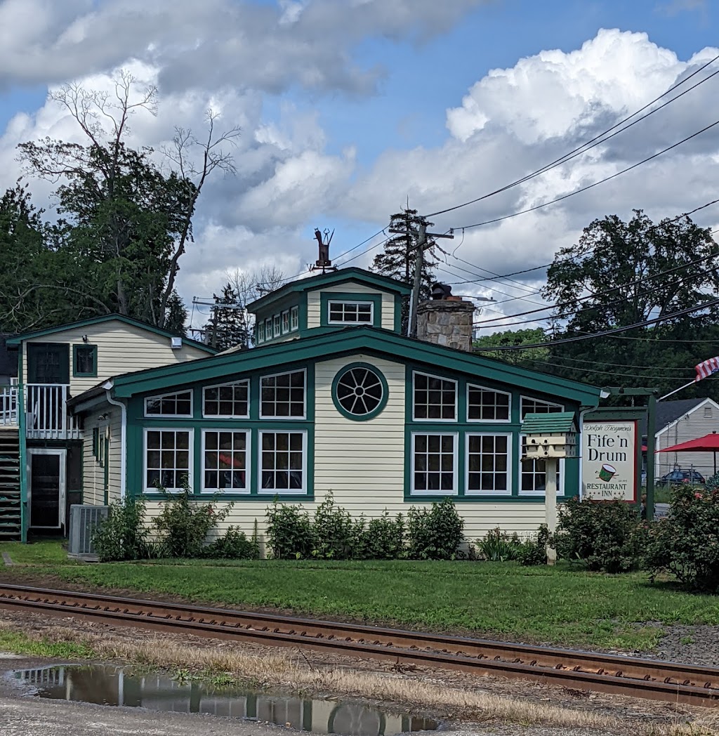 Fife n Drum Restaurant & Inn | restaurant | 53 N Main St, Kent, CT 06757, USA | 8609273509 OR +1 860-927-3509