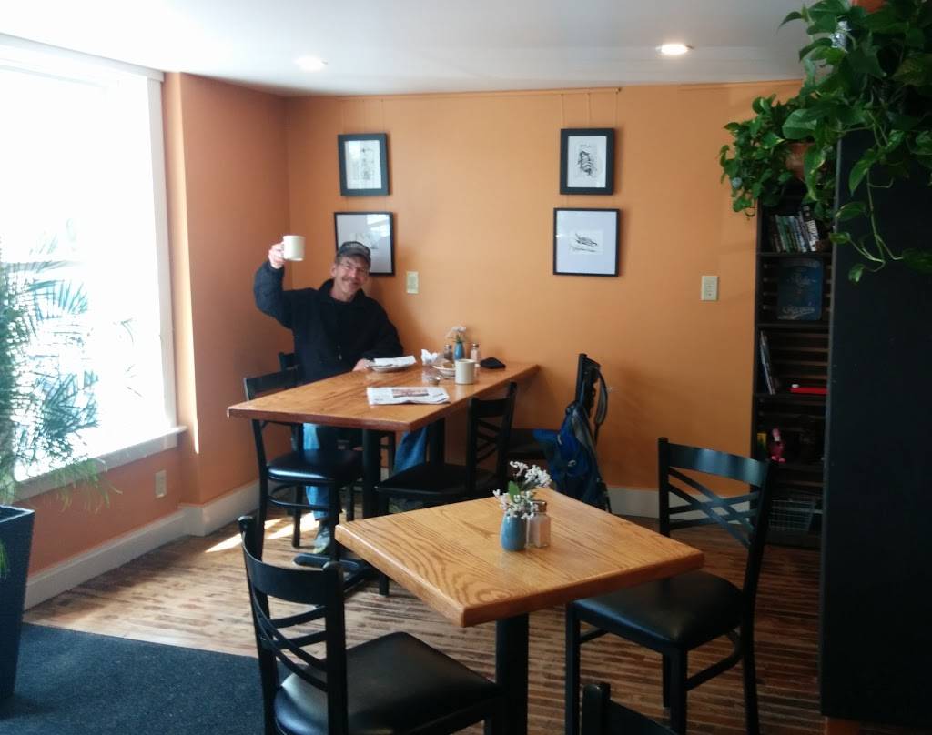 Three Ponds | restaurant | 12 VT-15, West Danville, VT 05873, USA | 8022273300 OR +1 802-227-3300