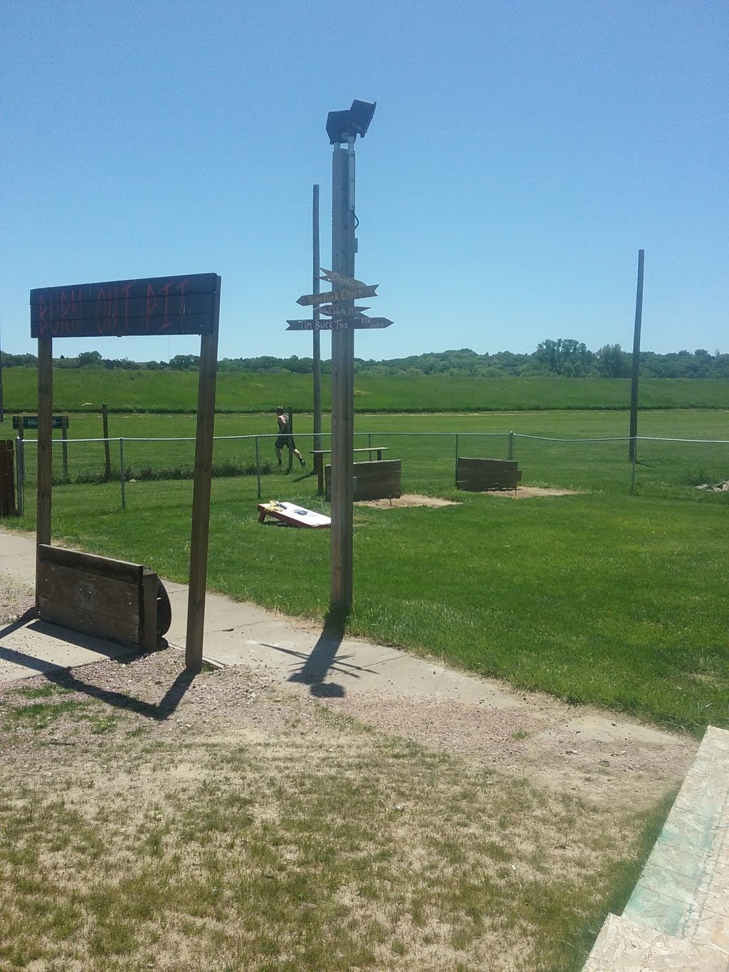 Ickey Nickel Bar & Grill | restaurant | 4700 41st St, Sioux City, IA 51108, USA | 7122392772 OR +1 712-239-2772