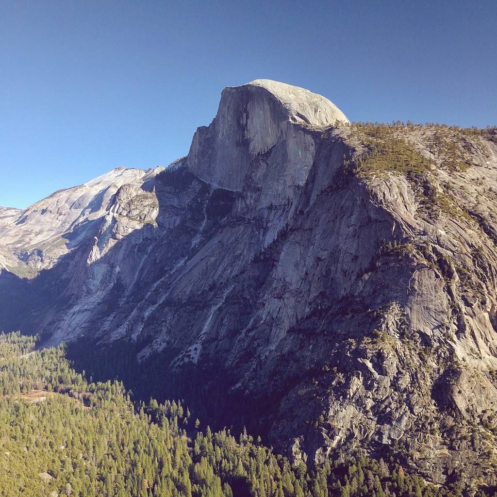 Village Grill | meal takeaway | Yosemite National Park Rd, Yosemite Valley, CA 95389, USA | 2093720200 OR +1 209-372-0200