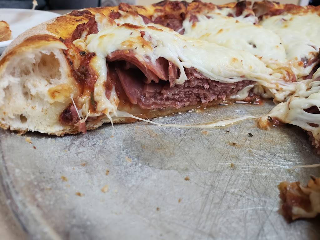 Resto Du Quartier | meal delivery | 765 Boulevard Saint-Joseph O, Drummondville, QC J2E 1K4, Canada | 8194727200 OR +1 819-472-7200