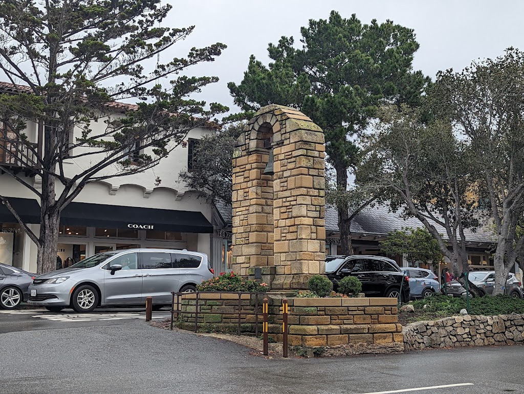 Carmel Belle | cafe | San Carlos St, Ocean Ave, Carmel-By-The-Sea, CA 93923, USA | 8316241600 OR +1 831-624-1600